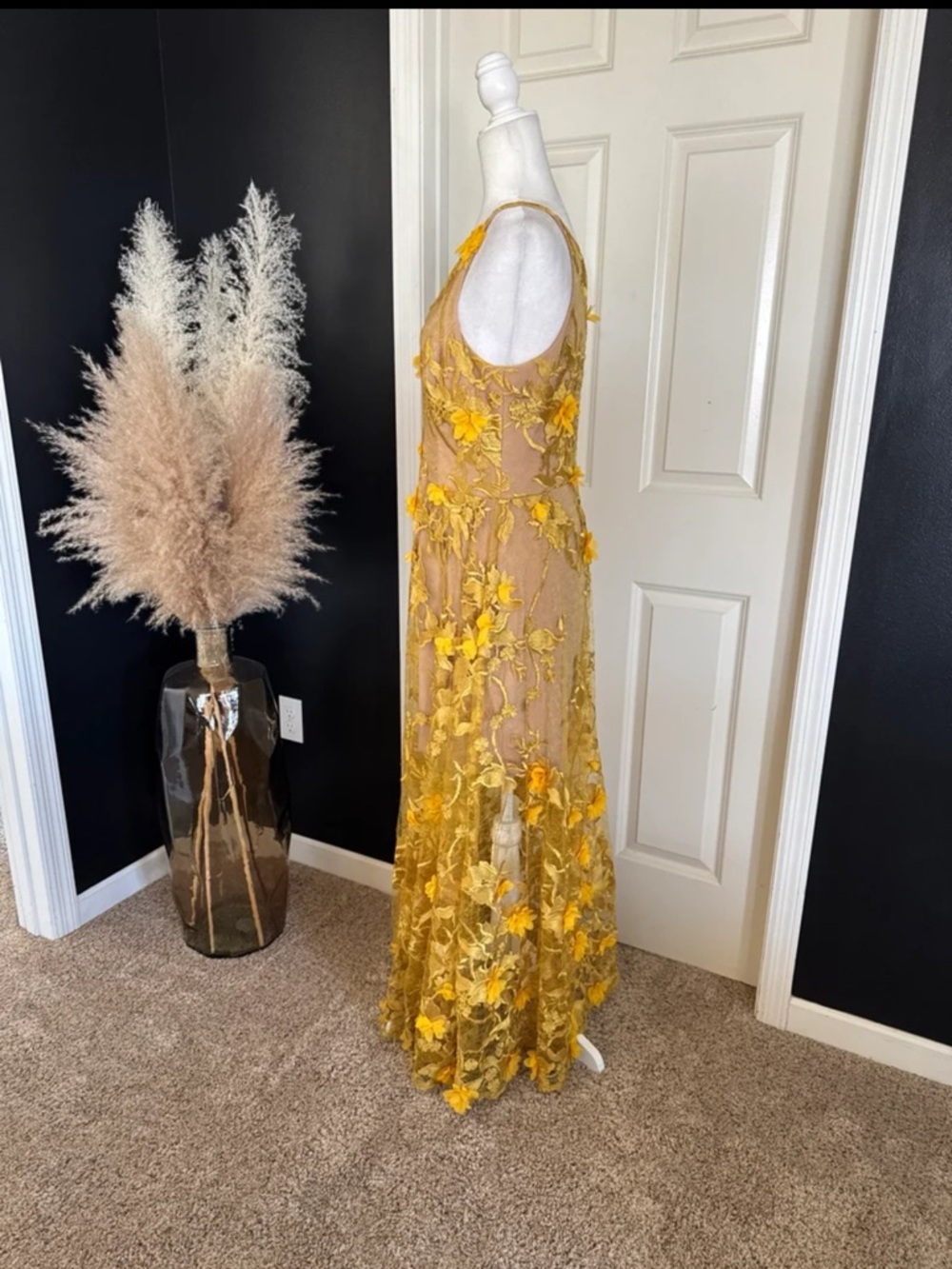 Dress the Population Yellow Floral Appliqué Maxi Dress - Picture 7 of 12